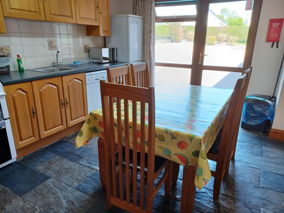 Dunroaming Cottage Pendine Eksteriør billede
